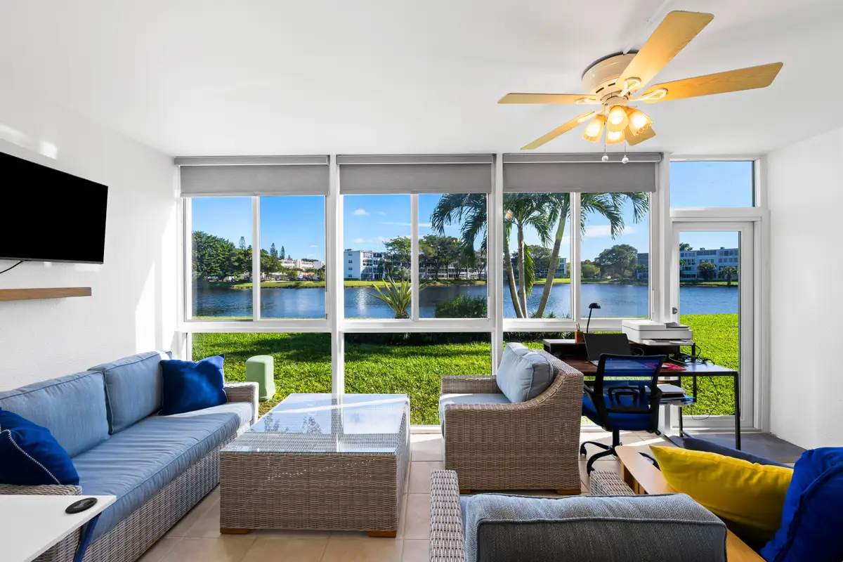1111 Cambridge E, Deerfield Beach, FL 33442 - #1