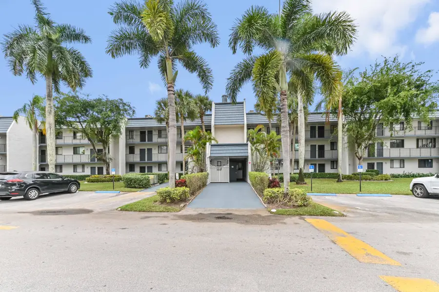 4411 Trevi Court #105, Lake Worth, FL 33467 - #2
