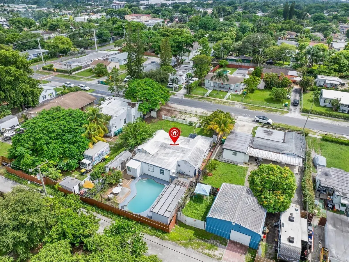 230 SW 14th Street, Dania Beach, FL 33004 - #1