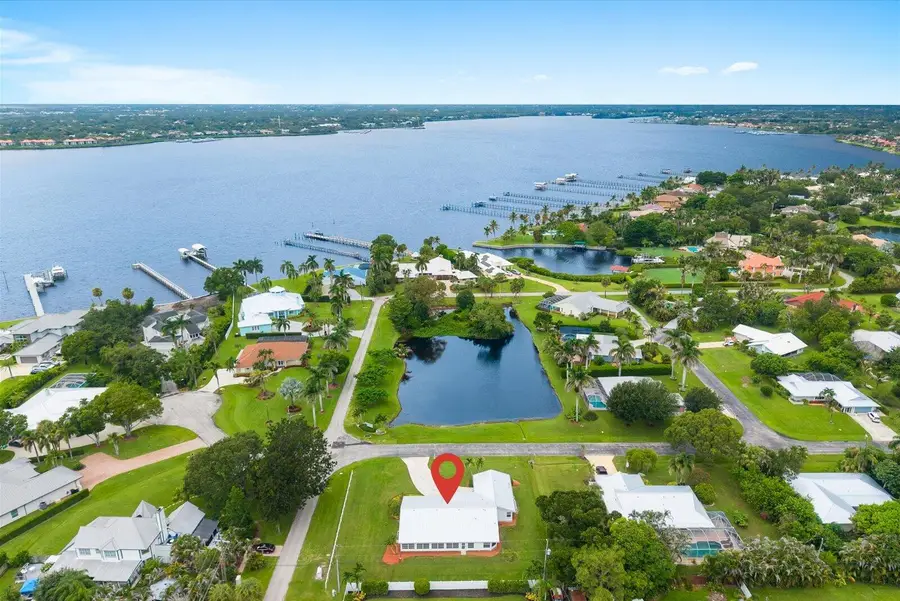 2375 NW Cove View, Stuart, FL 34994 - #2