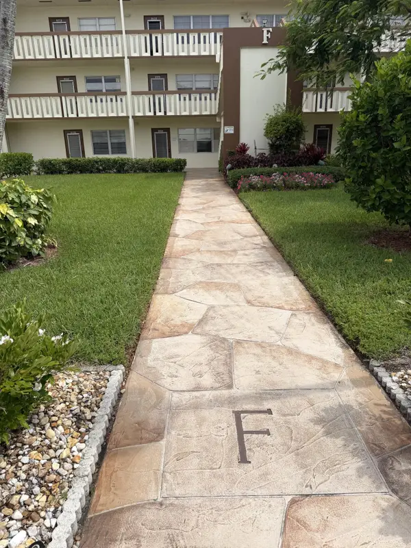 229 Mansfield F, Boca Raton, FL 33434