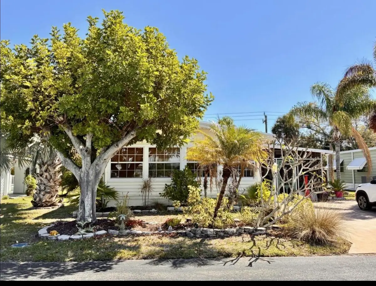 6857 SE Sourwood Drive #B02014, Stuart, FL 34997 - #1