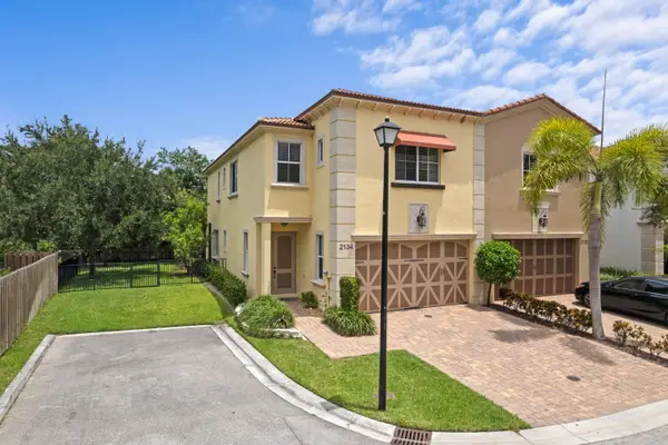 2134 Sabal Tree Court, West Palm Beach, FL 33411