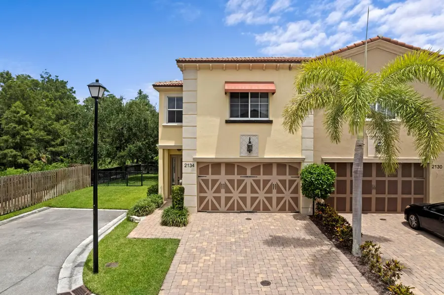 2134 Sabal Tree Court, West Palm Beach, FL 33411 - #2