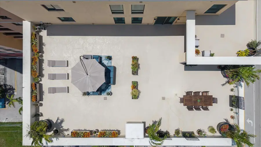 110 N Federal Highway #PH 3, Fort Lauderdale, FL 33301 - #2