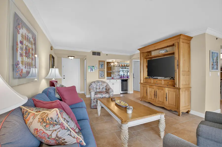 1761 SE Bridgewood Drive, Boca Raton, FL 33434 - #3