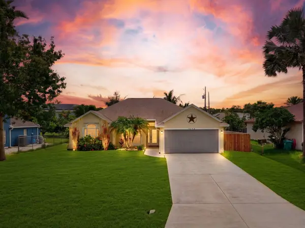 3273 SE W Snow Road, Port St Lucie, FL 34984