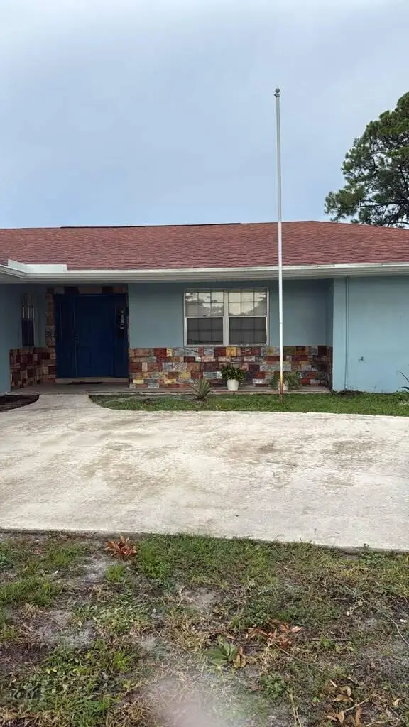1681 SE Fairfield Street, Port Saint Lucie, FL 34983 - #1