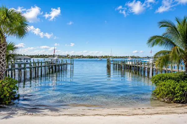 624 SW St Lucie Crescent #208, Stuart, FL 34994