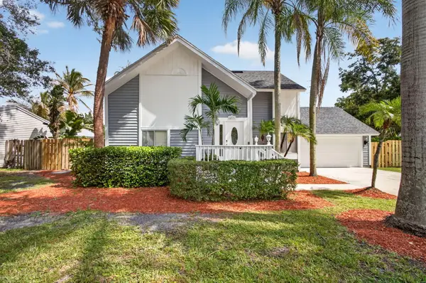 18371 Flagship Circle, Jupiter, FL 33458