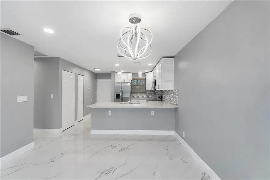 11477 NW 39th Court #305-1, Coral Springs, FL 33065 - #2