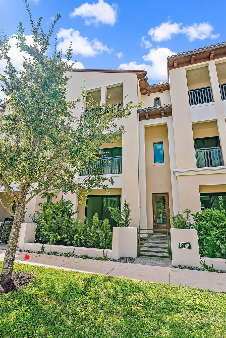 5268 Beckman Terrace, Palm Beach Gardens, FL 33418 - #2