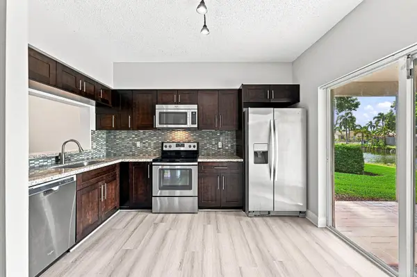 5372 Jubilee Way, Margate, FL 33063