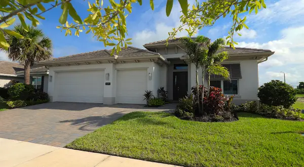 9379 SW Pinnacle Place N, Port St Lucie, FL 34987