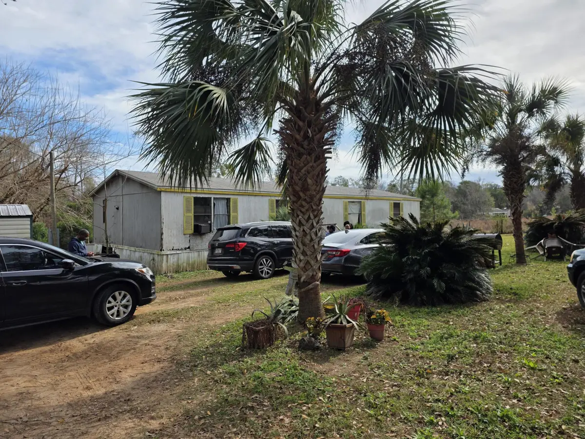 2160 Attapulgus Highway, Quincy, FL 32352 - #1