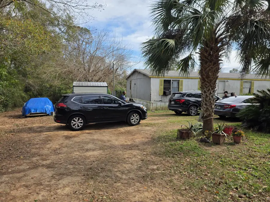 2160 Attapulgus Highway, Quincy, FL 32352 - #2