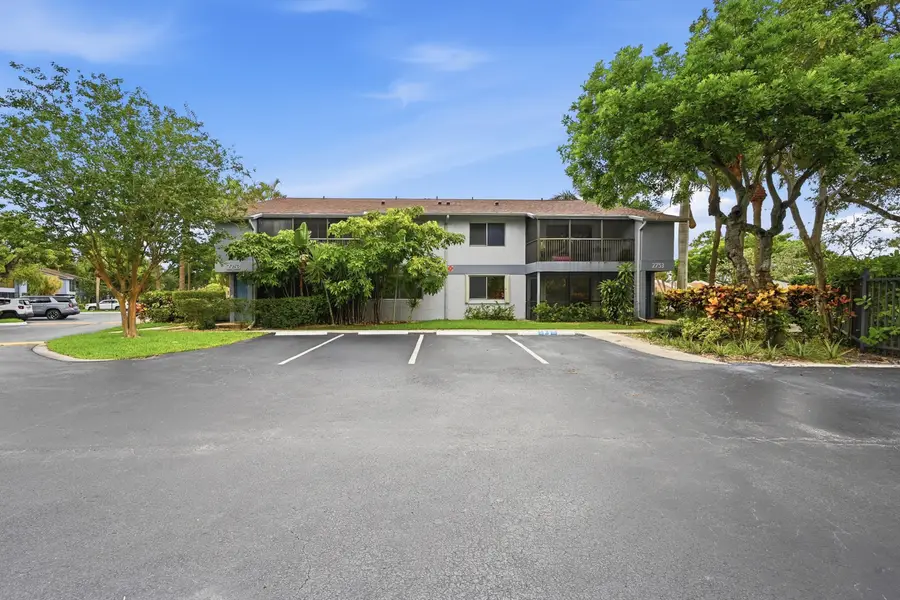 2753 S Oakland Forest Drive #102, Oakland Park, FL 33309 - #2