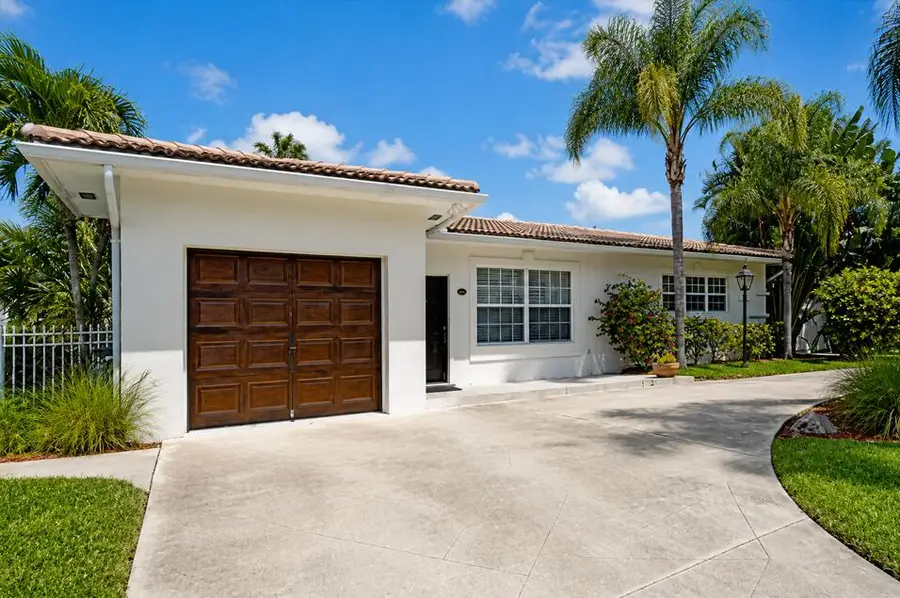 2031 Pleasant Drive, North Palm Beach, FL 33408 - #2