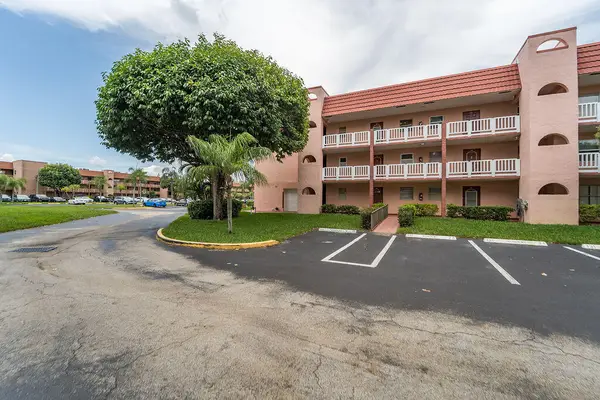 9641 Sunrise Lakes Boulevard #208, Sunrise, FL 33322