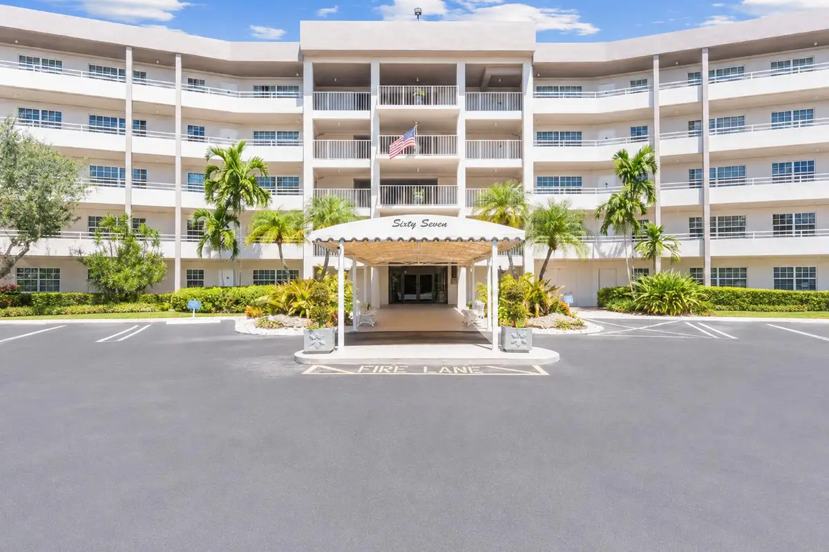 555 Oaks Lane #303, Pompano Beach, FL 33069 - #1