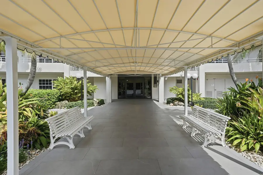 555 Oaks Lane #303, Pompano Beach, FL 33069 - #3
