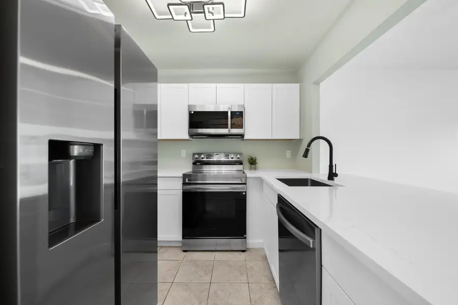 600 SE 2nd Avenue #K22, Deerfield Beach, FL 33441 - #2