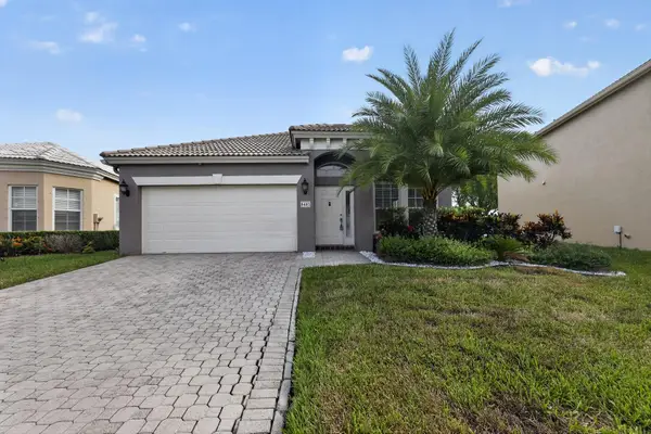 8481 Va D Oro, Boca Raton, FL 33433