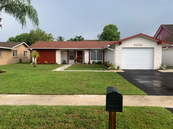 9350 NW 38th Place, Sunrise, FL 33351
