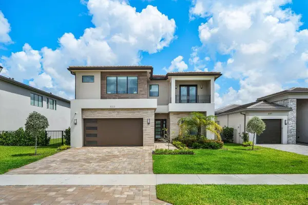 8323 Essex Country Clb Drive, Boca Raton, FL 33434