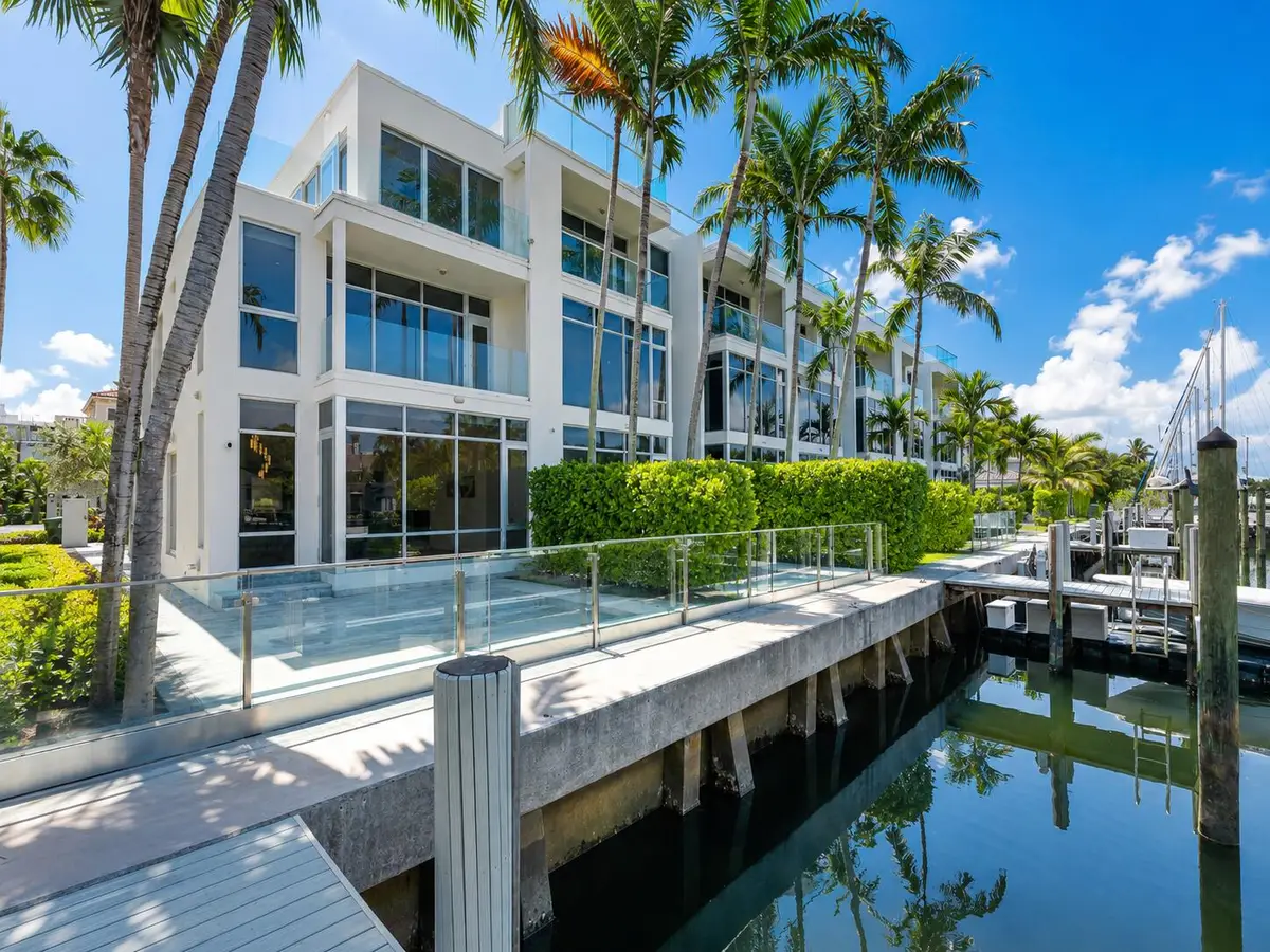 215 Hendricks Isle, Fort Lauderdale, FL 33301 - #1