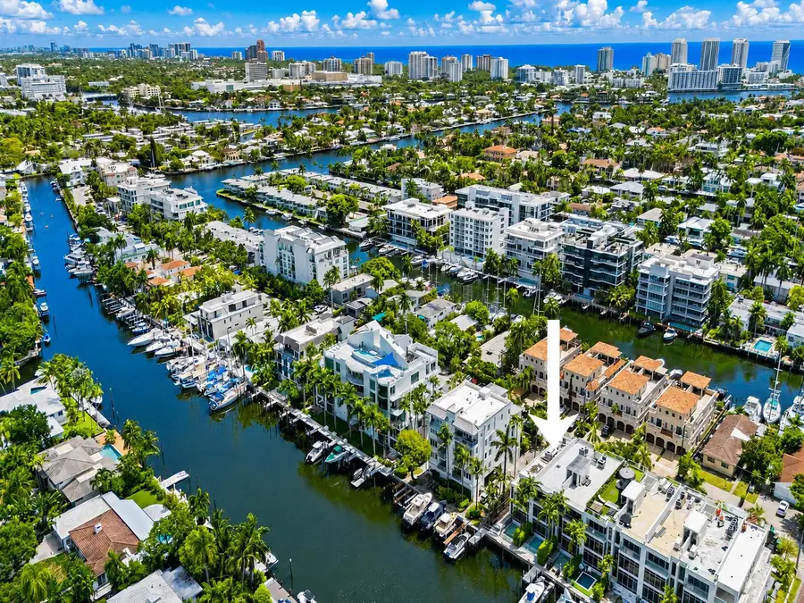 215 Hendricks Isle, Fort Lauderdale, FL 33301 - #2