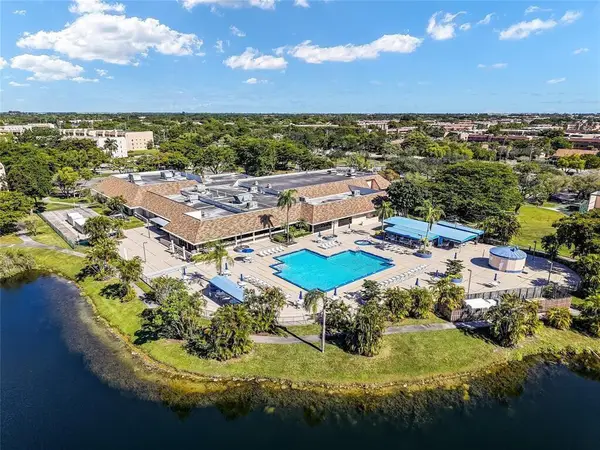9881 Sunrise Lakes Boulevard #104, Sunrise, FL 33322