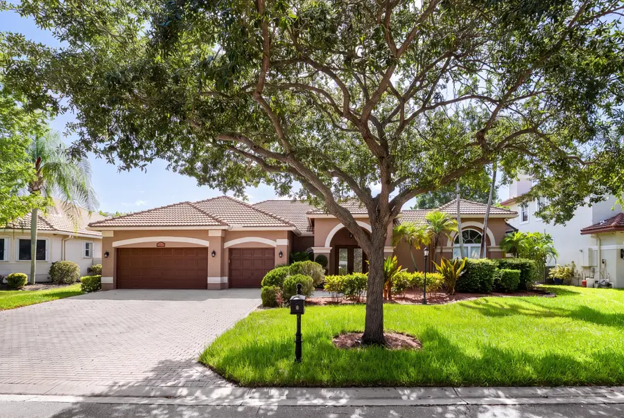 6152 NW 121st Avenue, Coral Springs, FL 33076 - #2