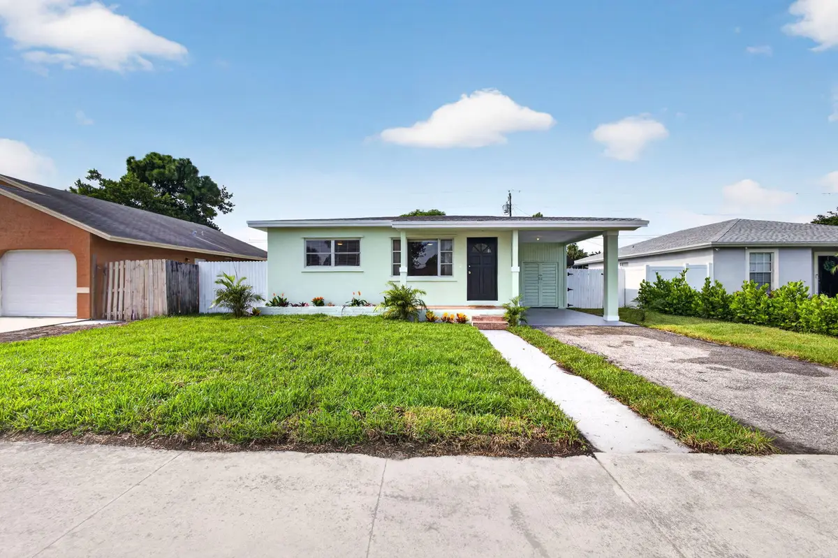 1547 W 10th Street, Riviera Beach, FL 33404 - #1