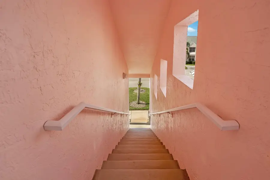602 Muirfield Court, Jupiter, FL 33458 - #3
