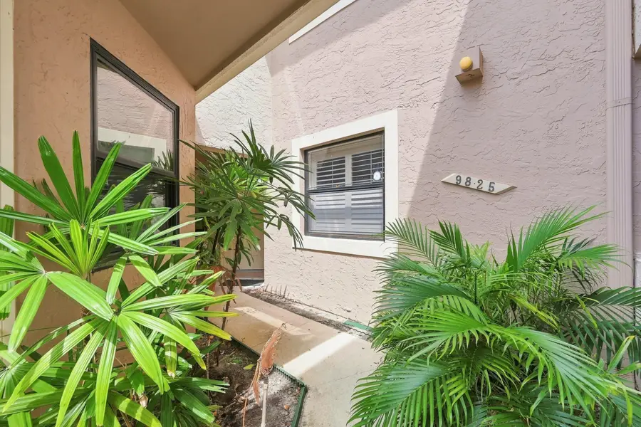 9825 NW 1st Court, Plantation, FL 33324 - #2