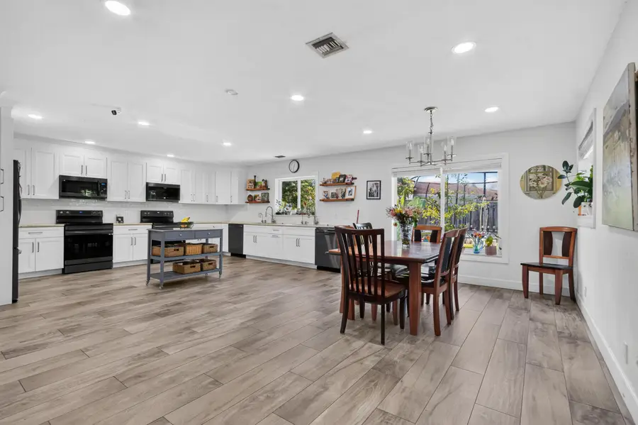 9404 NW 37th Court, Coral Springs, FL 33065 - #3