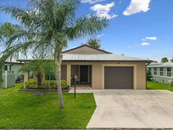 27 Maya Way, Port St Lucie, FL 34952