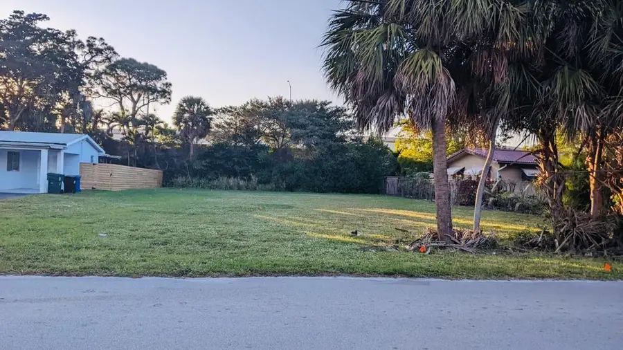 443 SW 20th Avenue, Fort Lauderdale, FL 33312 - #3