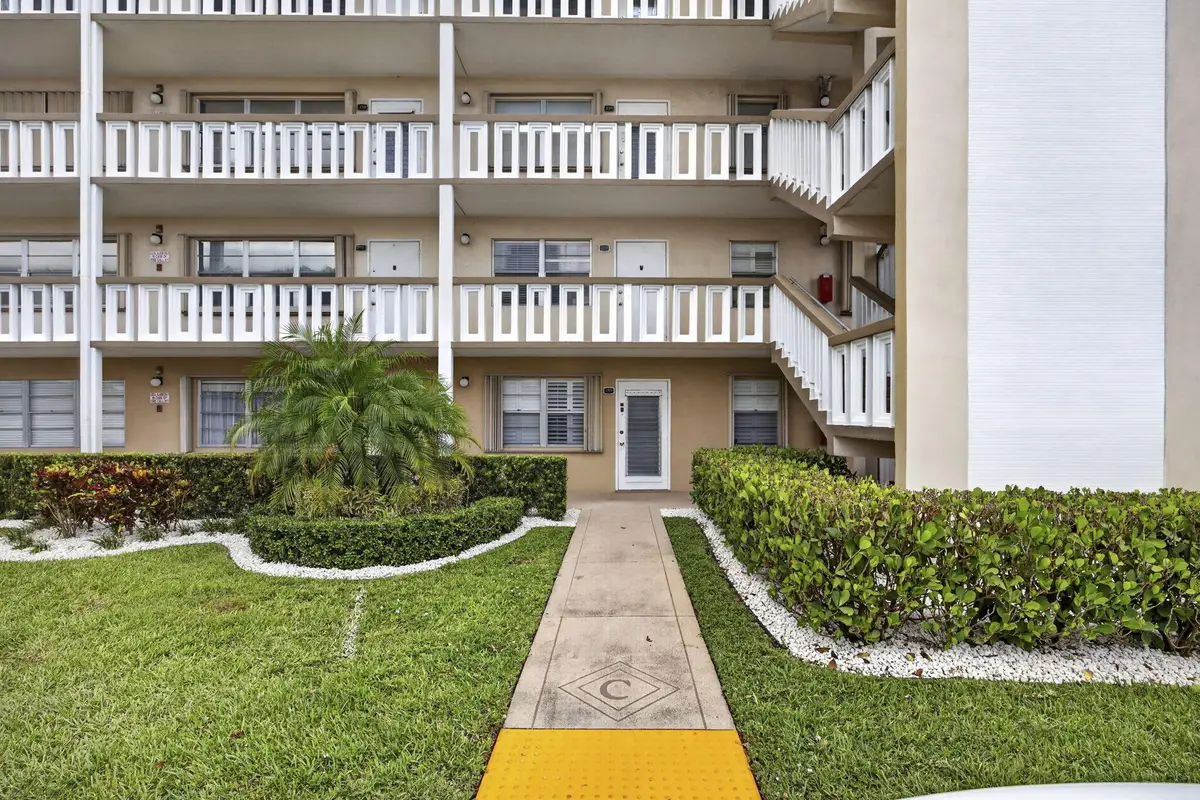 456 Southampton C, West Palm Beach, FL 33417 - #1