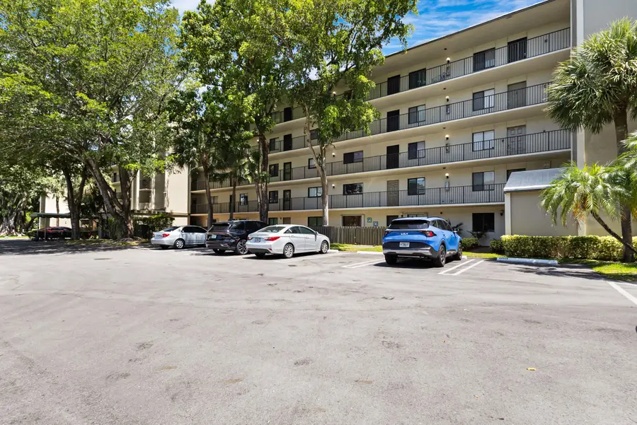 2209 S Cypress Bend Drive #507, Pompano Beach, FL 33069 - #2