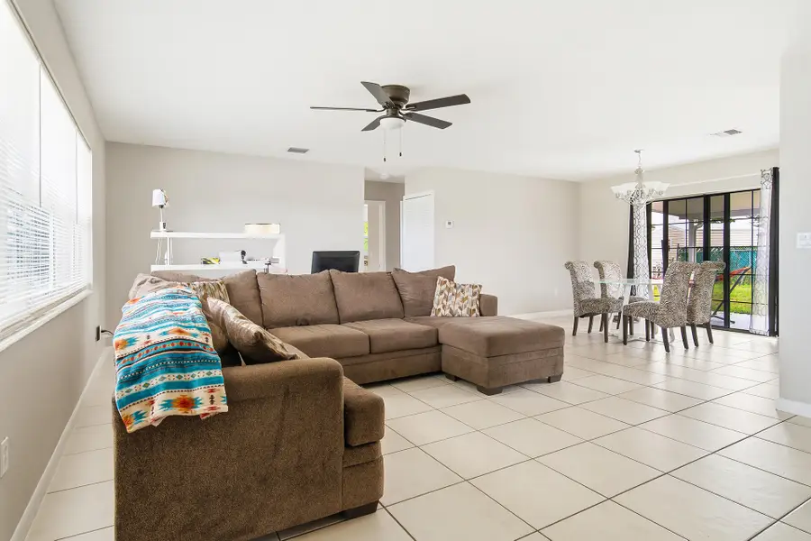 333 Elizabeth Road, Lake Worth, FL 33461 - #2