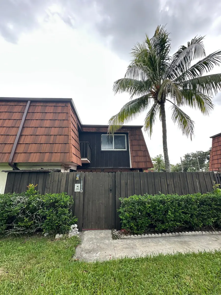 2100 White Pine Circle #D, Greenacres, FL 33415 - #3