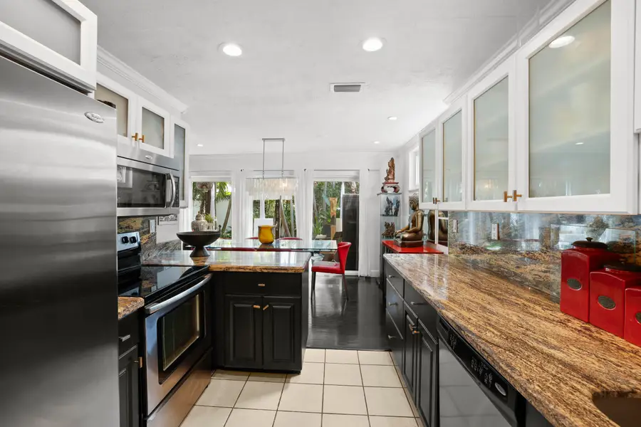 7 Middlesex Drive, Wilton Manors, FL 33305 - #2