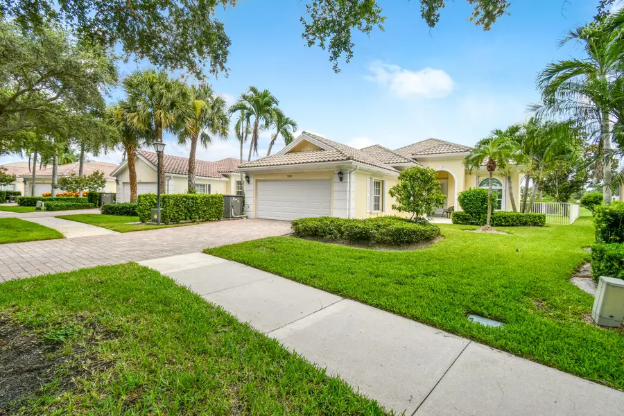 1351 St Lawrence Drive, Palm Beach Gardens, FL 33410 - #2