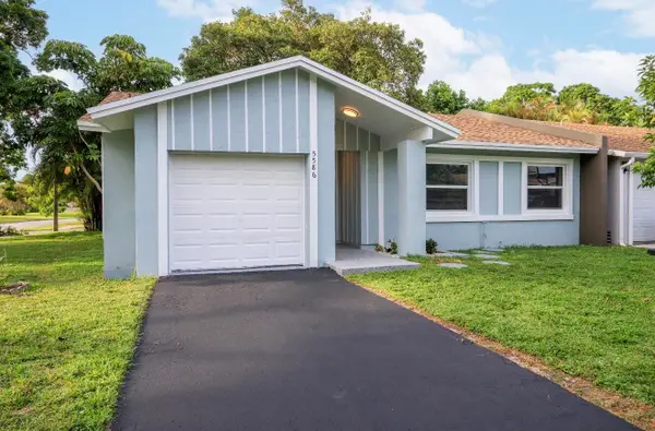 5586 N Lakewood Circle #A, Margate, FL 33063