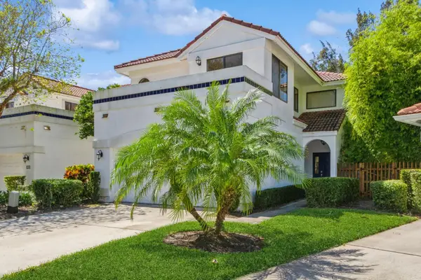 5504 Fox Hollow Drive, Boca Raton, FL 33486