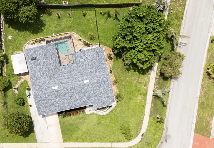814 SE Corto Court, Port Saint Lucie, FL 34983 - #2