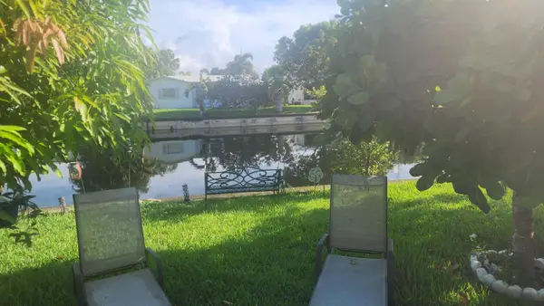 7107 NW 73rd Street, Tamarac, FL 33321