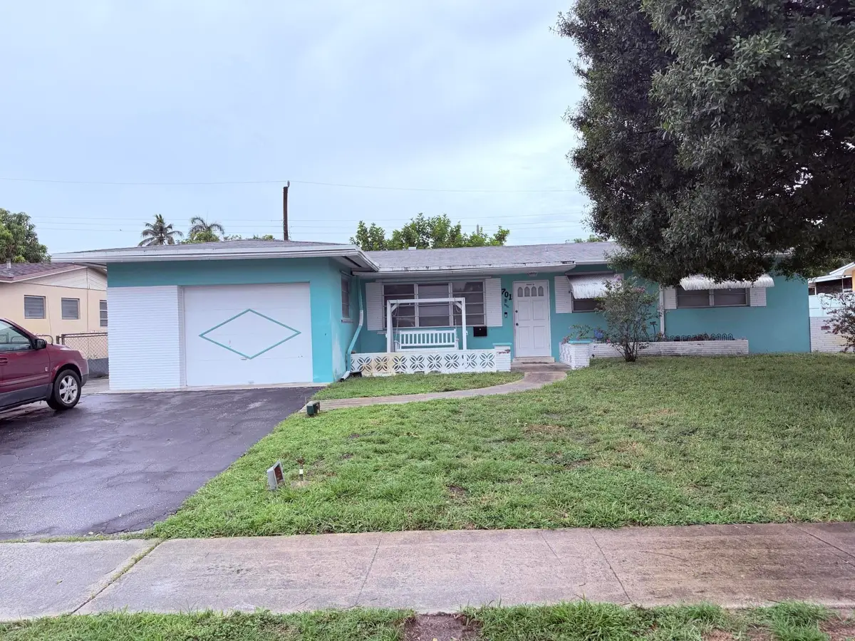 701 SW 64th Terrace, Pembroke Pines, FL 33023 - #1
